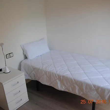Dreams Placa Independencia Daire Girona